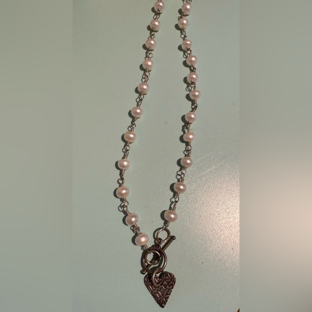 Fresh water pearl and silver heart necklace